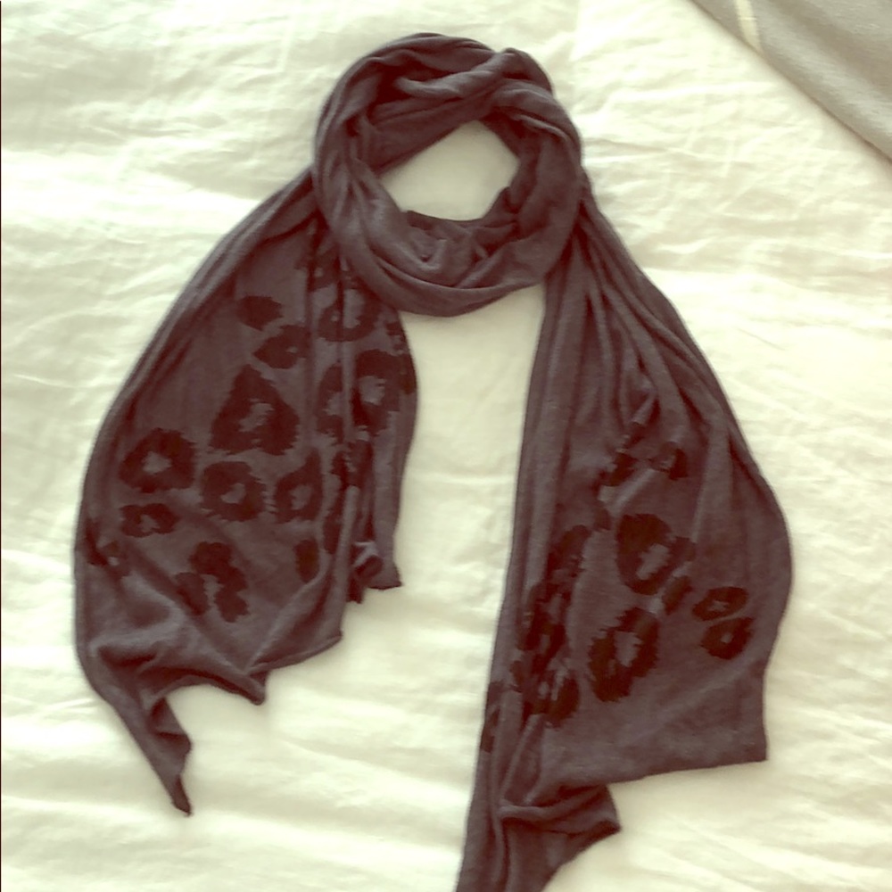 Wildfox scarf